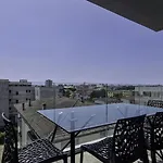 Enjoy The Comfort Of A Modern Flat Apartmán *
